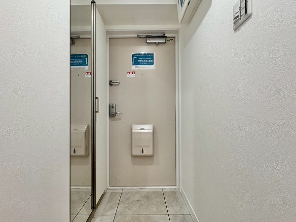 迦葉武蔵野第3マンション_玄関の写真