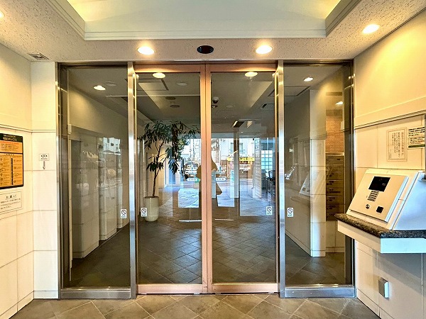 グリーンコート西荻窪 エントランス