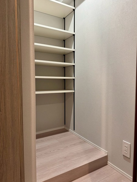 多摩川ハイム2号棟_玄関の写真3 