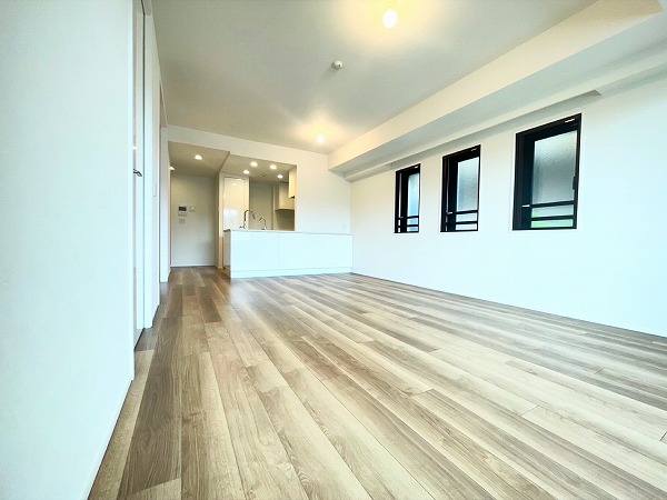 ジオ南青山_リビングダイニングキッチンの写真