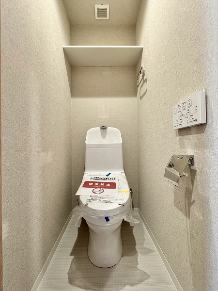 グランドメゾン戸山_清潔感のあるパウダールームの写真