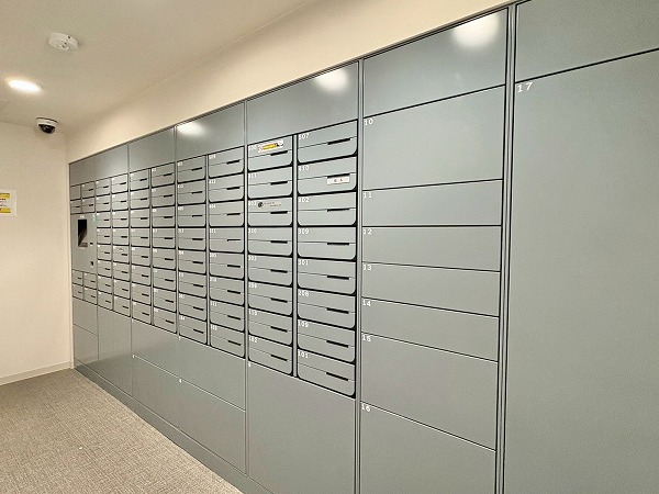 パークホームズ代々木西原　宅配ボックス