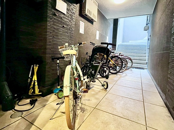 目黒ハイツ　駐輪場