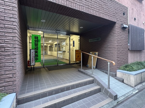 インペリアル蒲田　アプローチ