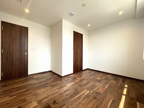 芝パークタワー_広々とした洋室の写真 