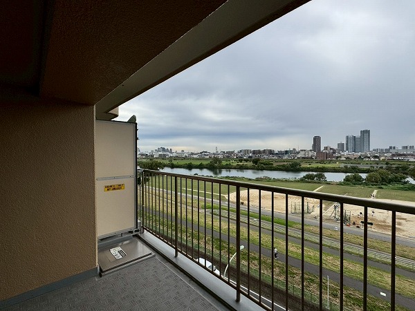 多摩川ハイム2号棟_バルコニーの写真 