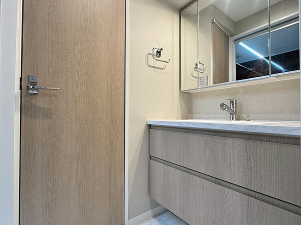 スタジオエアー白金_ホテルライクな洗面台の写真1