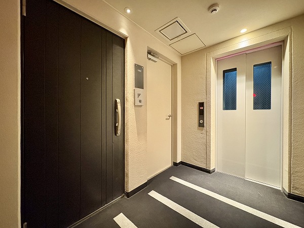 アジールコフレ三軒茶屋　内廊下