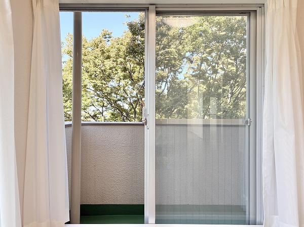 ドミール烏山_窓の写真