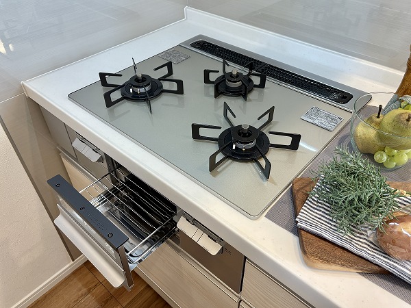 朝日プラザ旗の台_グリル付3口ガスコンロの写真 