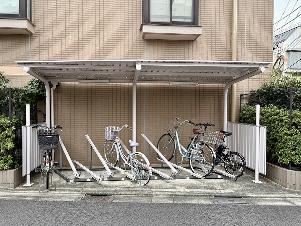 中銀池尻マンシオン 駐輪場