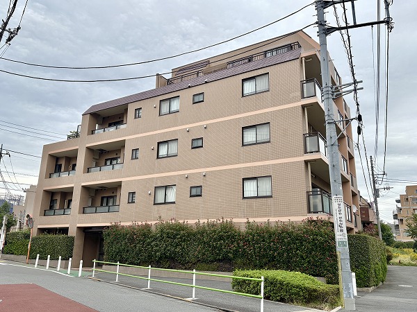 中銀池尻マンシオン 外観1