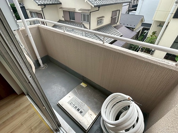 エスカイア高田馬場_バルコニーの写真1