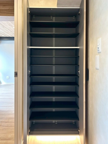 エスカイア高田馬場_シューズボックスの写真