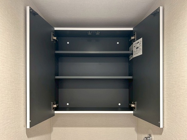 エスカイア高田馬場_トイレ上部の棚の写真