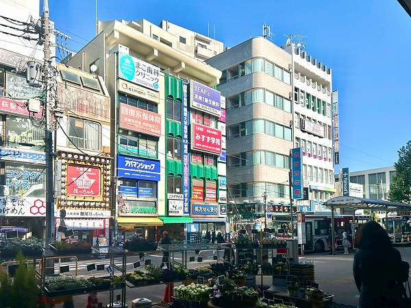 西荻窪駅北口 駅前