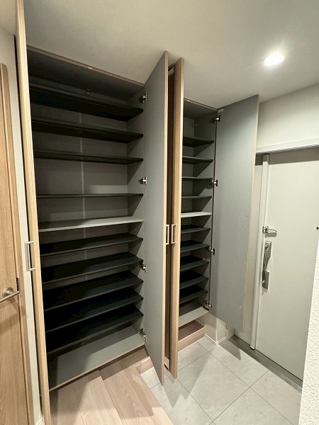 多摩川ハイム2号棟_玄関の写真2 