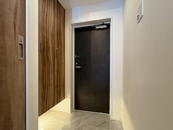 池田山第一マンションズ_玄関の写真