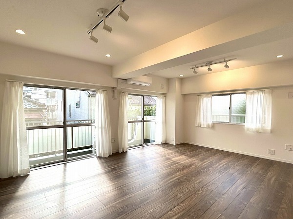 西荻台マンション_メインルームの写真