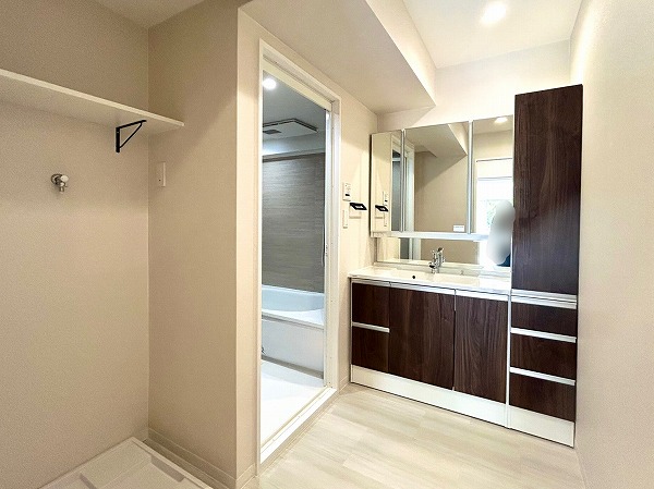 西荻台マンション_サニタリールームの写真