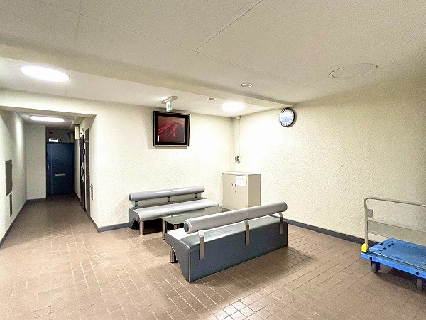 西荻台マンション エントランスロビー