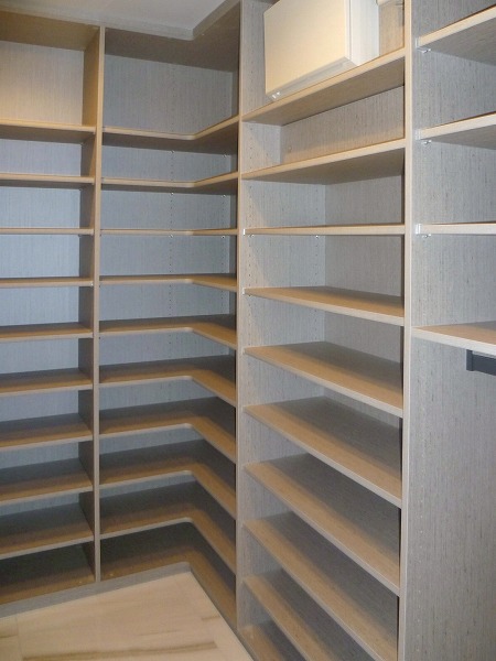 三田ガーデンヒルズ　イーストヒル_シューズインクローゼットの写真