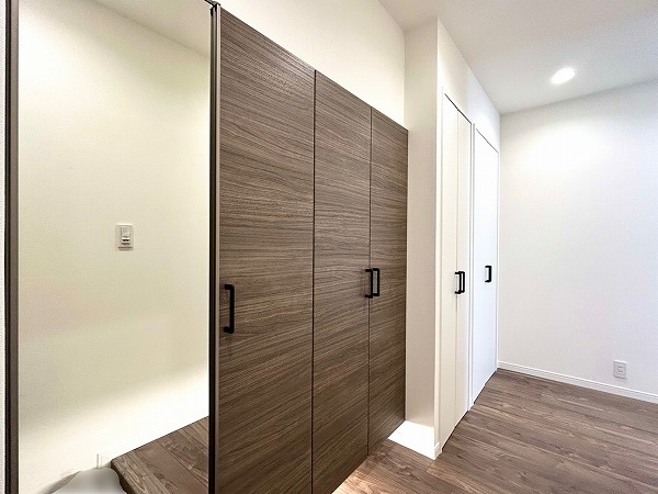 西荻台マンション_玄関の写真1