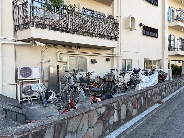 豊栄平町マンション 駐輪場