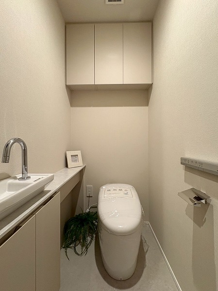 テラス渋谷美竹_清潔感のあるトイレの写真