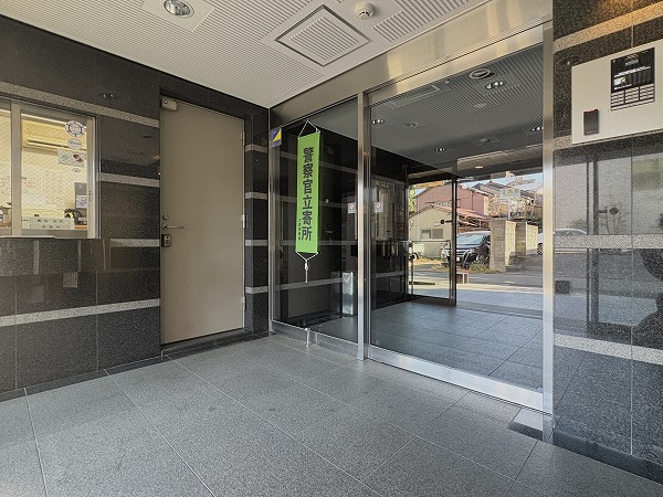 パルミナード森ヶ崎公園　エントランス