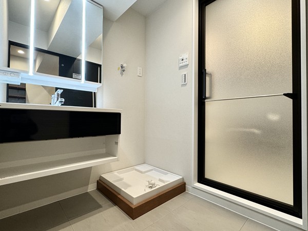 メゾン赤坂（赤坂6丁目）_洗面室の写真