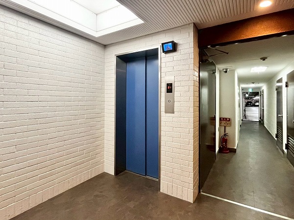 インペリアル広尾　エレベーター