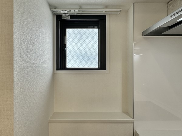 マイキャッスル池上ガーデンコート_キッチン小窓の写真 