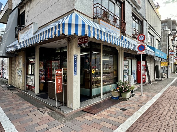 駅前のパン屋さん