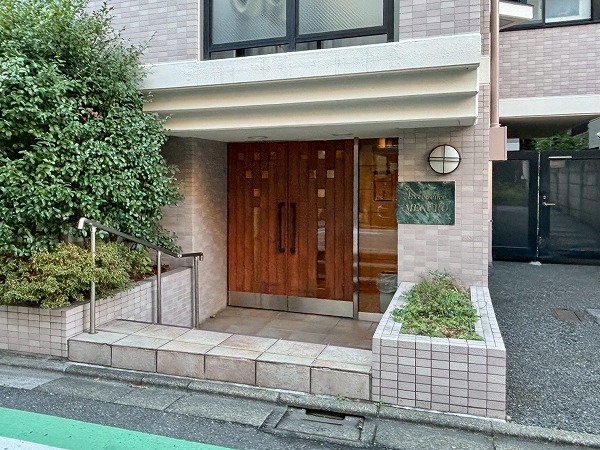 エクセレンス目黒　アプローチ