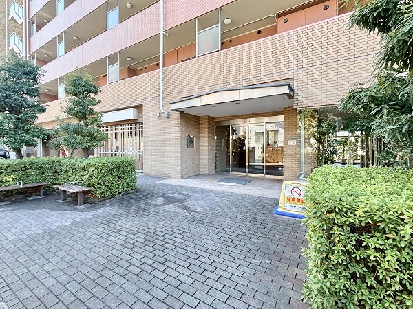 アールヴェール文京大塚公園　アプローチ