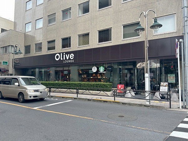 三井住友銀行 Olive LOUNGE 都立大学駅前店