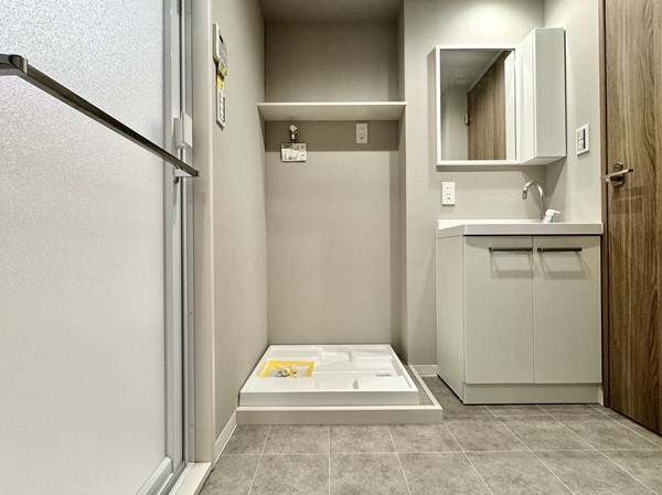 ライオンズマンション大森_サニタリールームの写真