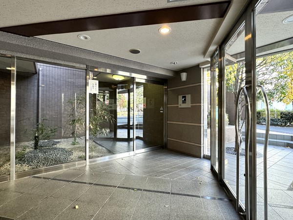 グランパーク深沢 エントランス