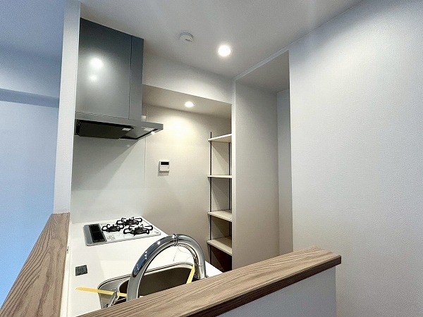 中野ダイヤハイツ_清潔感のあるキッチンの写真