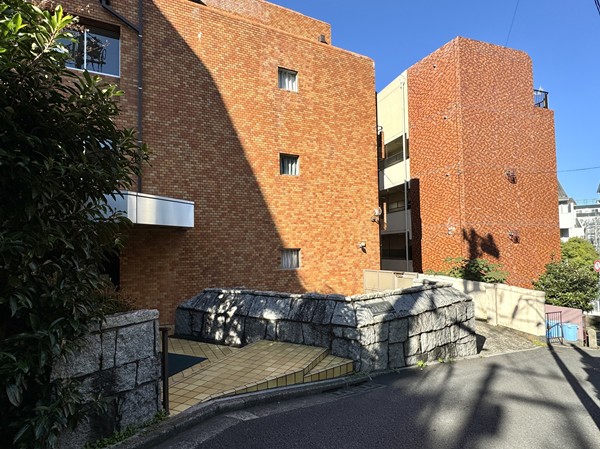 カルム赤坂　外観　正面