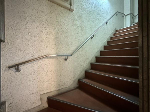 カルム赤坂　内階段