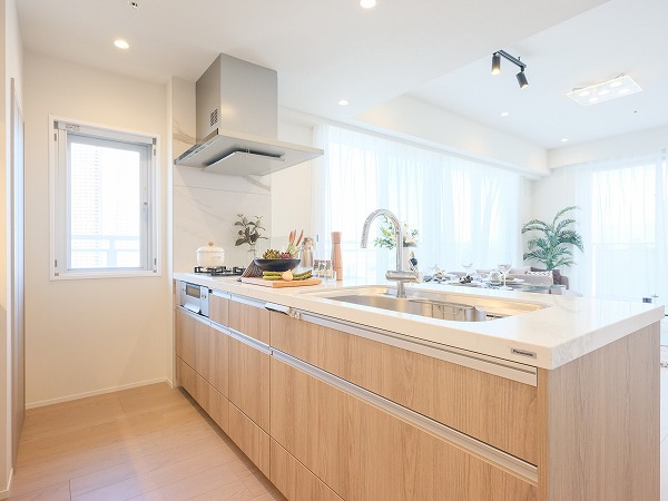 パークタワー品川ベイワード_広々したキッチンの写真