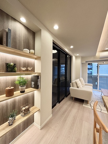 ジェイパーク渋谷イーストスクエア_リビング収納の写真