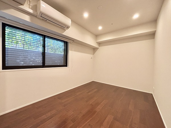 常盤松ハウス_エアコン付きの洋室の写真