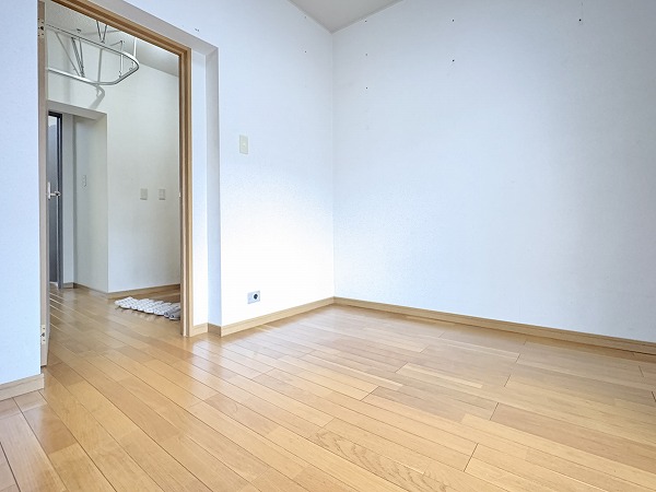 シャロン・ド・成城_ゆとりがある洋室の写真