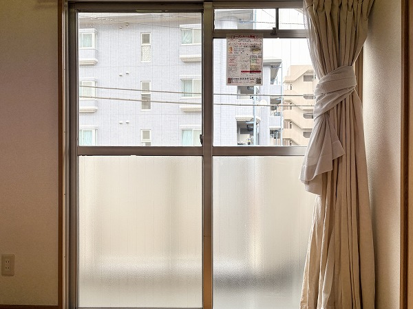 シャロン・ド・成城_洋室窓の写真