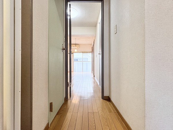 シャロン・ド・成城_廊下の写真