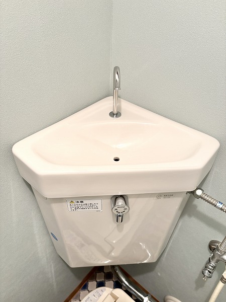 シャロン・ド・成城_広々としたトイレの写真