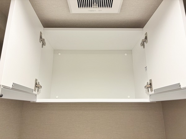 クレッセント千歳船橋 in TASTE_トイレ収納の写真 